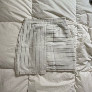 Asymmetrical Urban Outfitters skirt